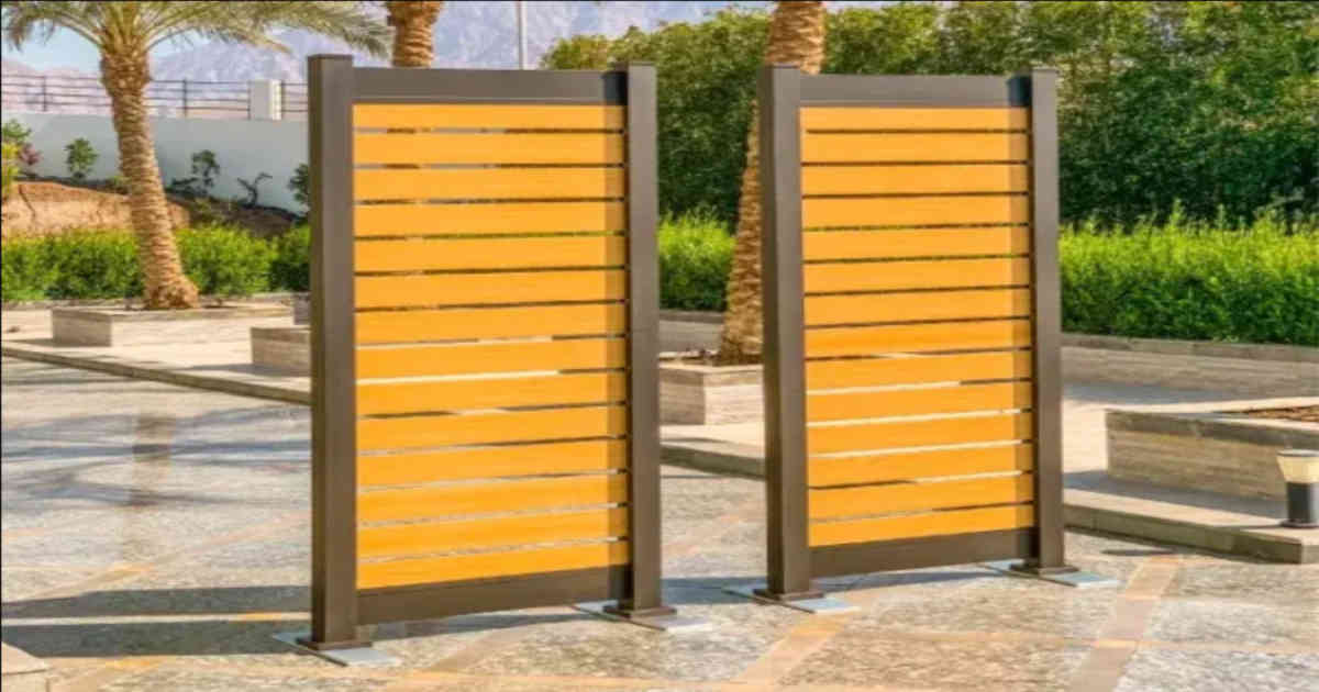 privacy fence horizontal